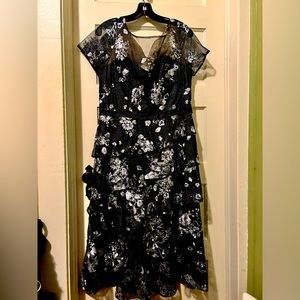 Never worn, never altered Marchesa Notte